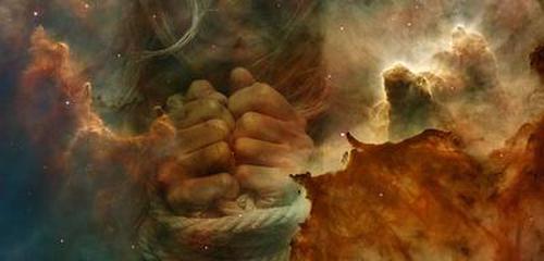 梦游山巅，大蛇咬指之谜——解析梦中与伴侣共赴险境的深层含义